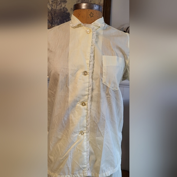 Vintage Light Yellow Schrank 2 PC Pajama Set - Picture 6 of 12